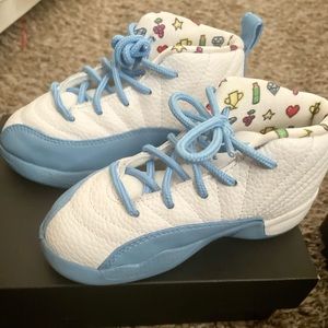 Jordan 10’s whites/ light blue